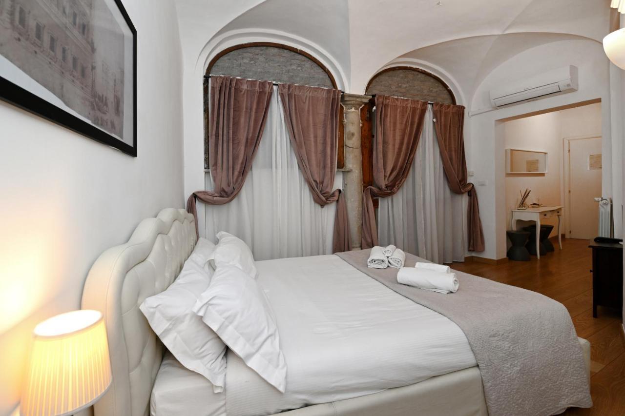 Sangallo Rooms - Residenze Romanae Exteriér fotografie